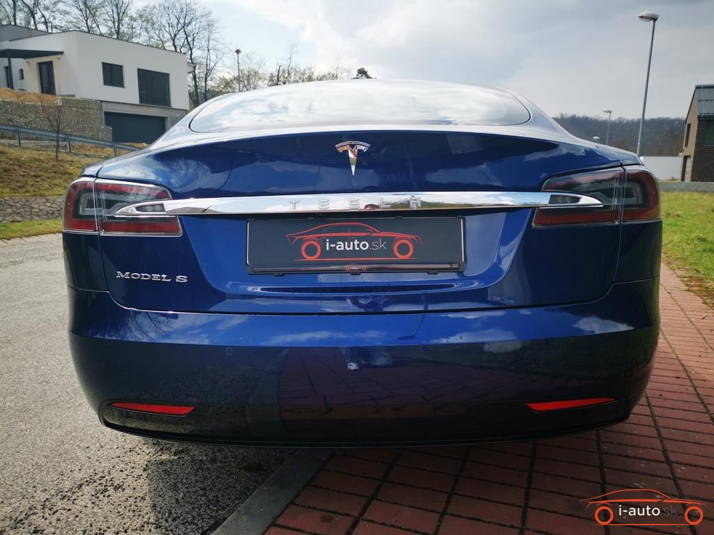 Tesla Model S75D 9