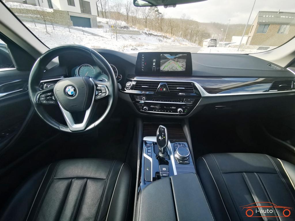 BMW 540ixDrive Luxury Line 12