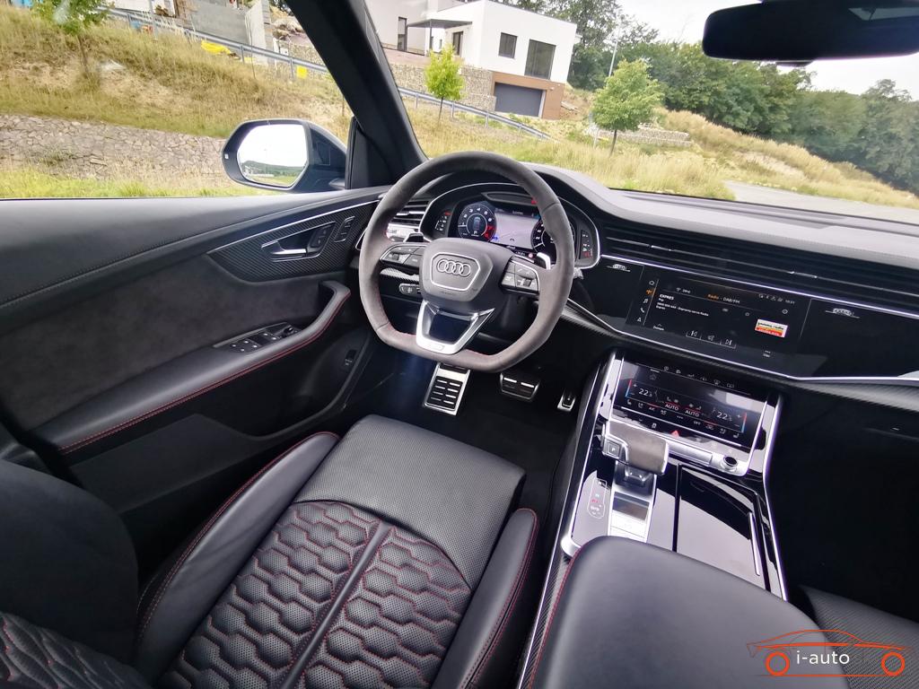 Audi RSQ84.0 TFSI quattro 13