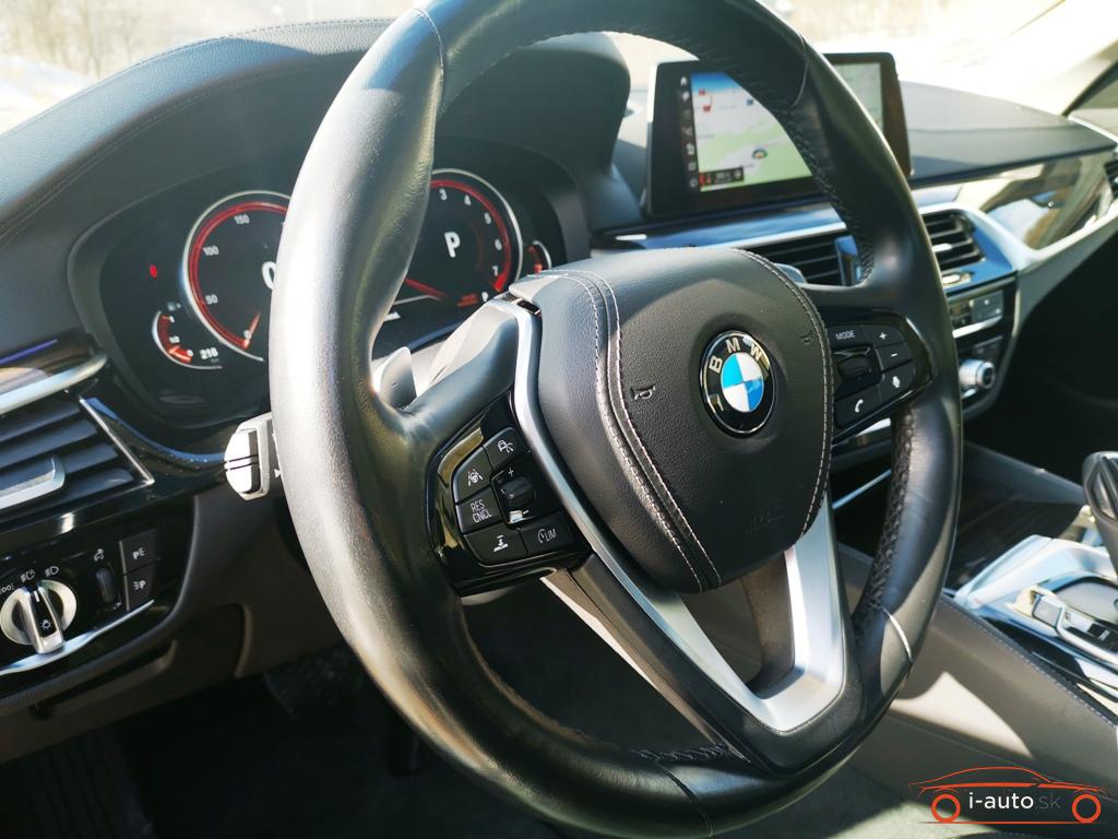 BMW 540ixDrive Luxury Line 16