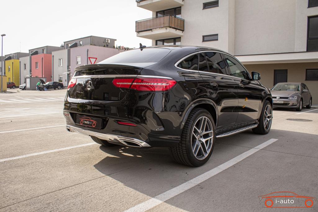 Mercedes-Benz GLE350d Coupe 4M AMG 5