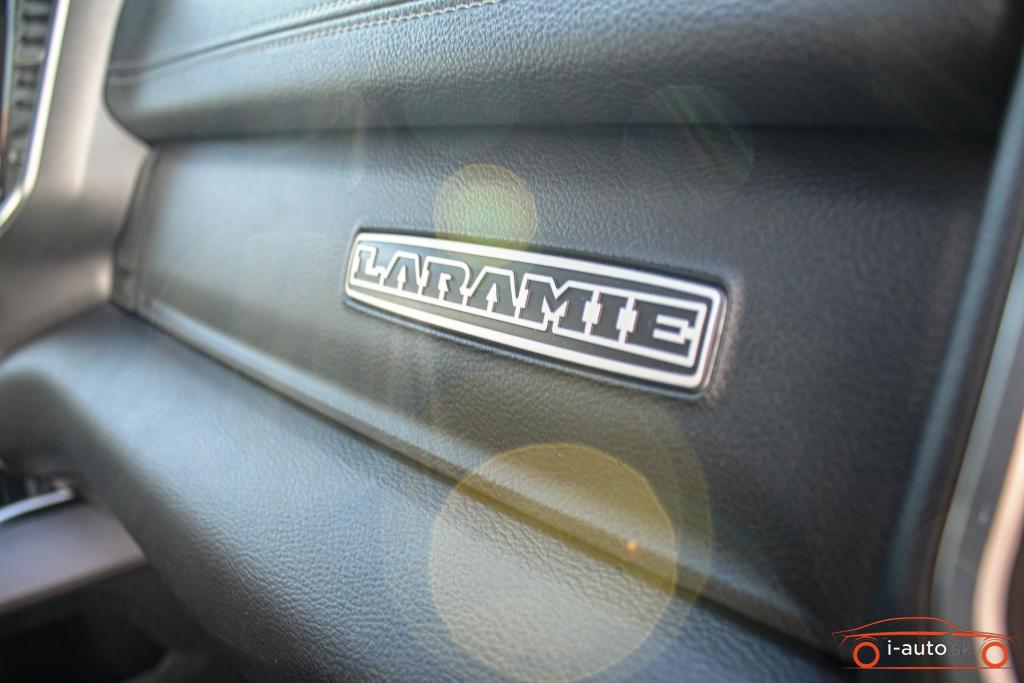 Dodge RamLaramie Sport 29