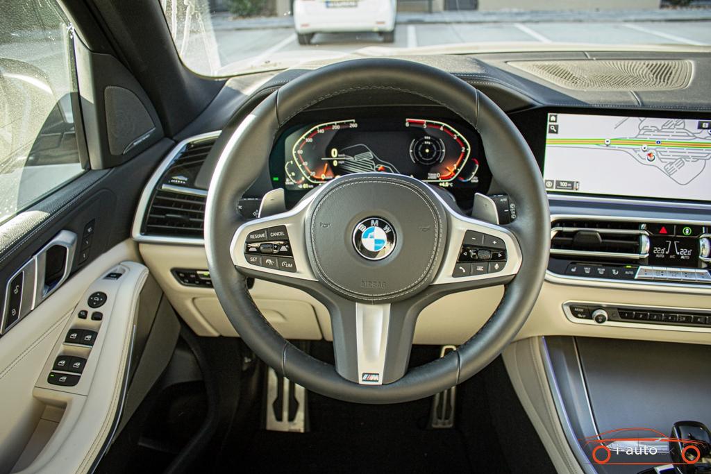 BMW X5 X5 xDrive30d M Sport za 68600€