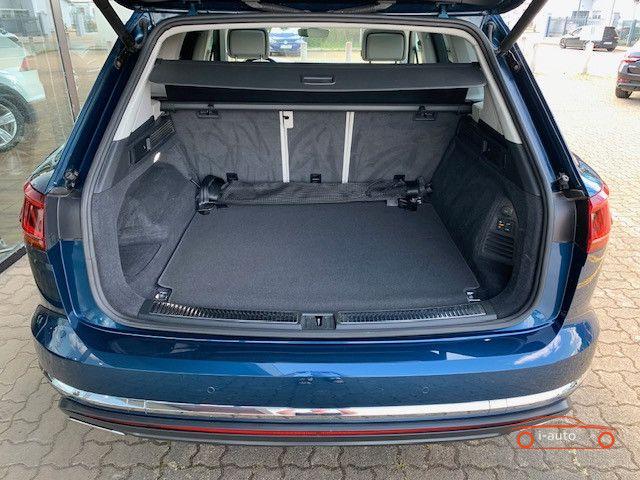 Volkswagen Touareg 3.0 V6 TDI Elegance za 51600€