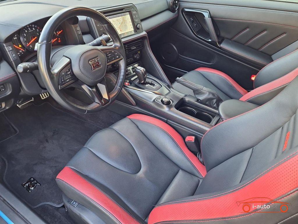 Nissan GT-R Black Edition za 129900€