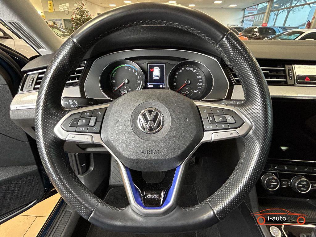 Volkswagen Passat GTE  za 30800€
