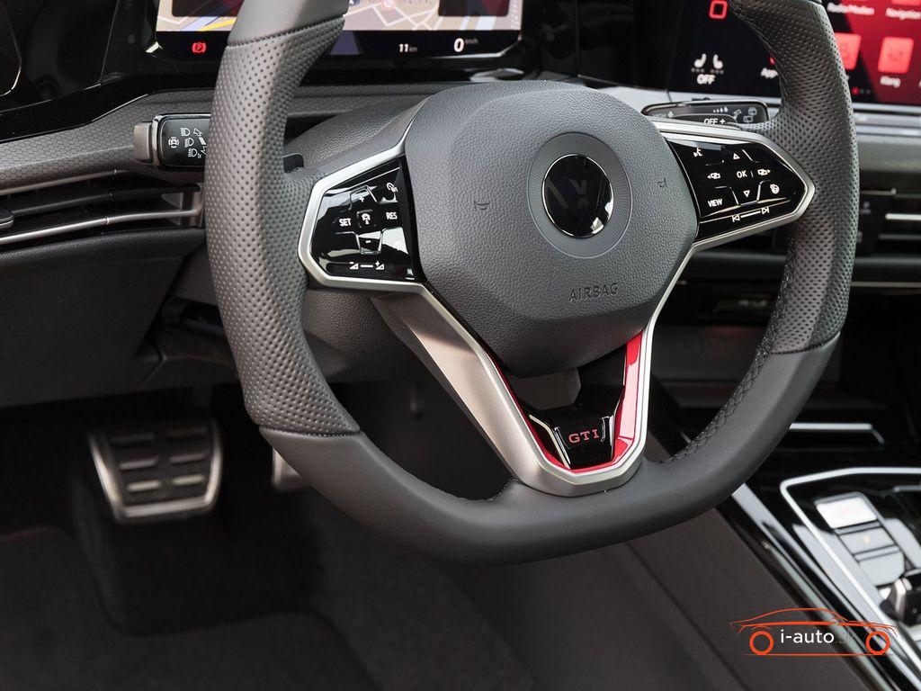 Volkswagen GOLF GTI  za 36900€