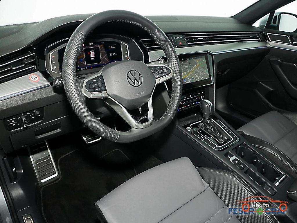 Volkswagen Passat Variant 2.0TDI R-Line Elegance  za 46700€