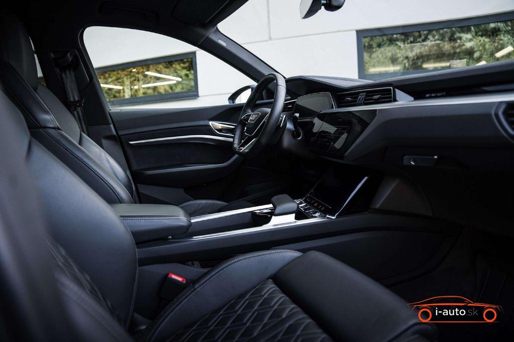 Audi e-tron 55 SUV Quattro S-Line za 82000€