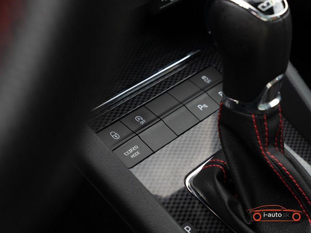 Skoda Octavia Combi 2.0 TDI RS za 28000€