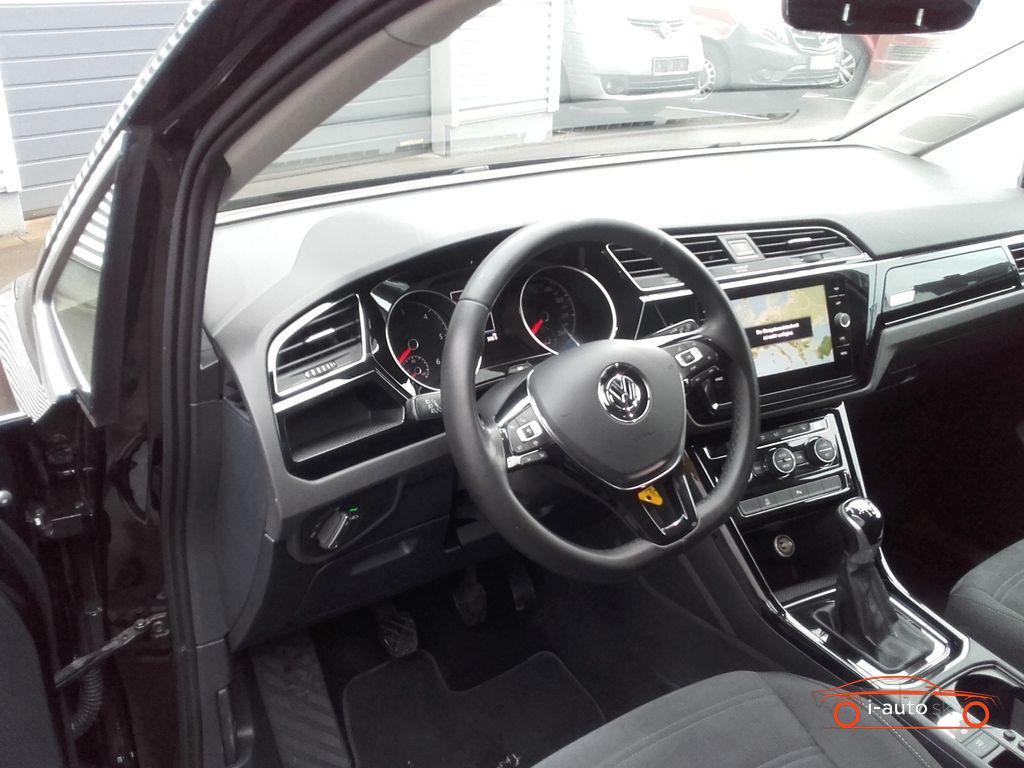 Volkswagen Touran Highline 2.0 TDI za 24800€