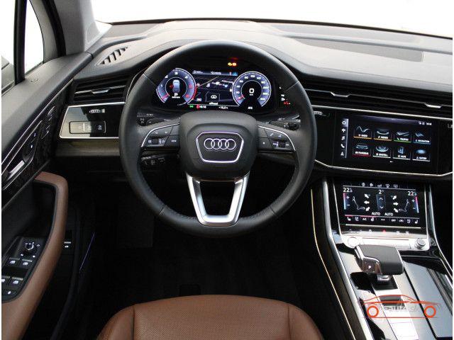Audi Q7 50 TDI S-line za 56000€