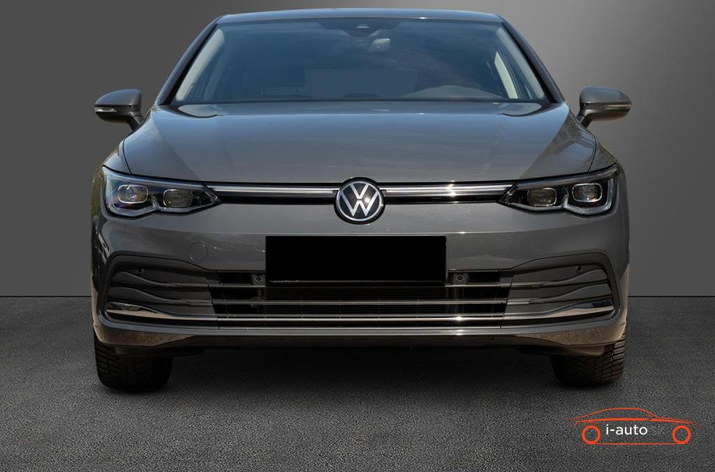 Volkswagen Golf Style  za 32200€