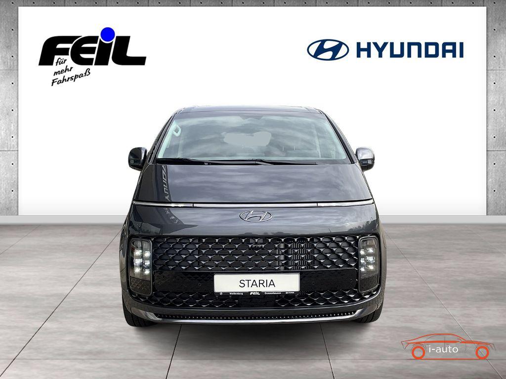 Hyundai Staria 2.0 CRDi Signature 4WD za 59400€