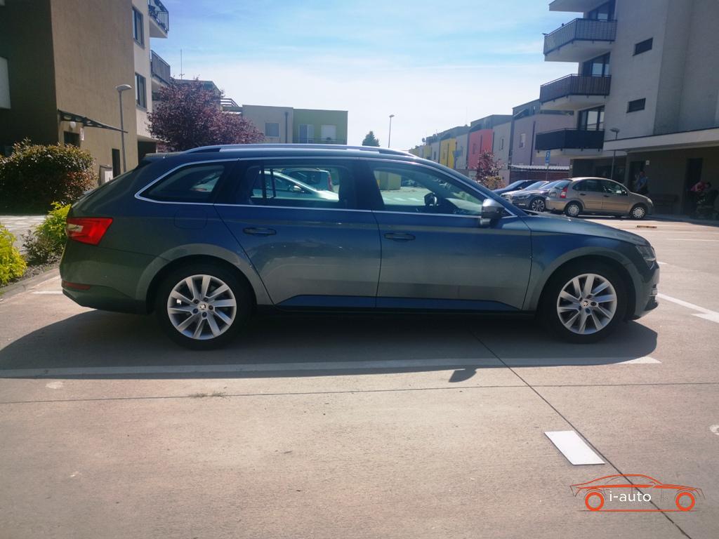 Skoda Superb Combi 2.0 TDI DSG Business za 29500€