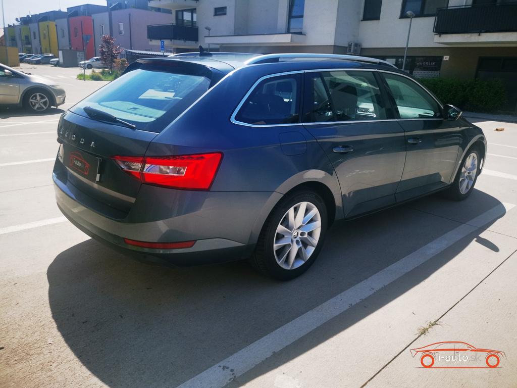 Skoda Superb Combi 2.0 TDI DSG Business za 29500€