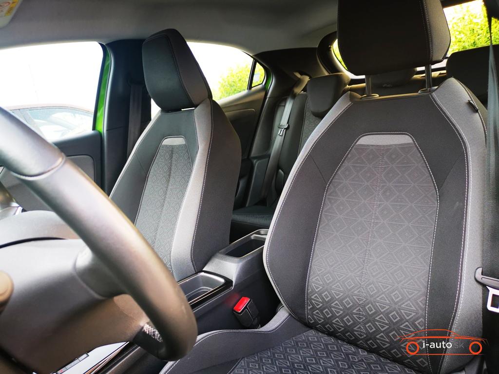Opel Mokka-e  za 17900€