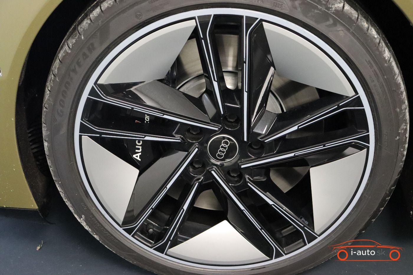 Audi e-tron GT quattro za 57280€