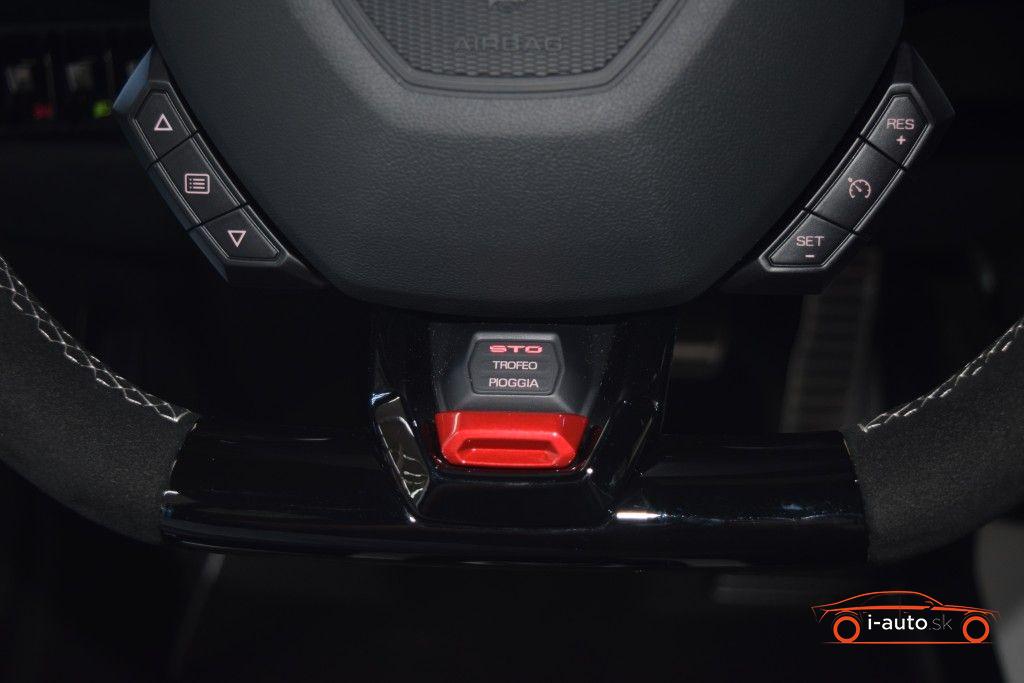 Lamborghini Huracán STO za 381900€