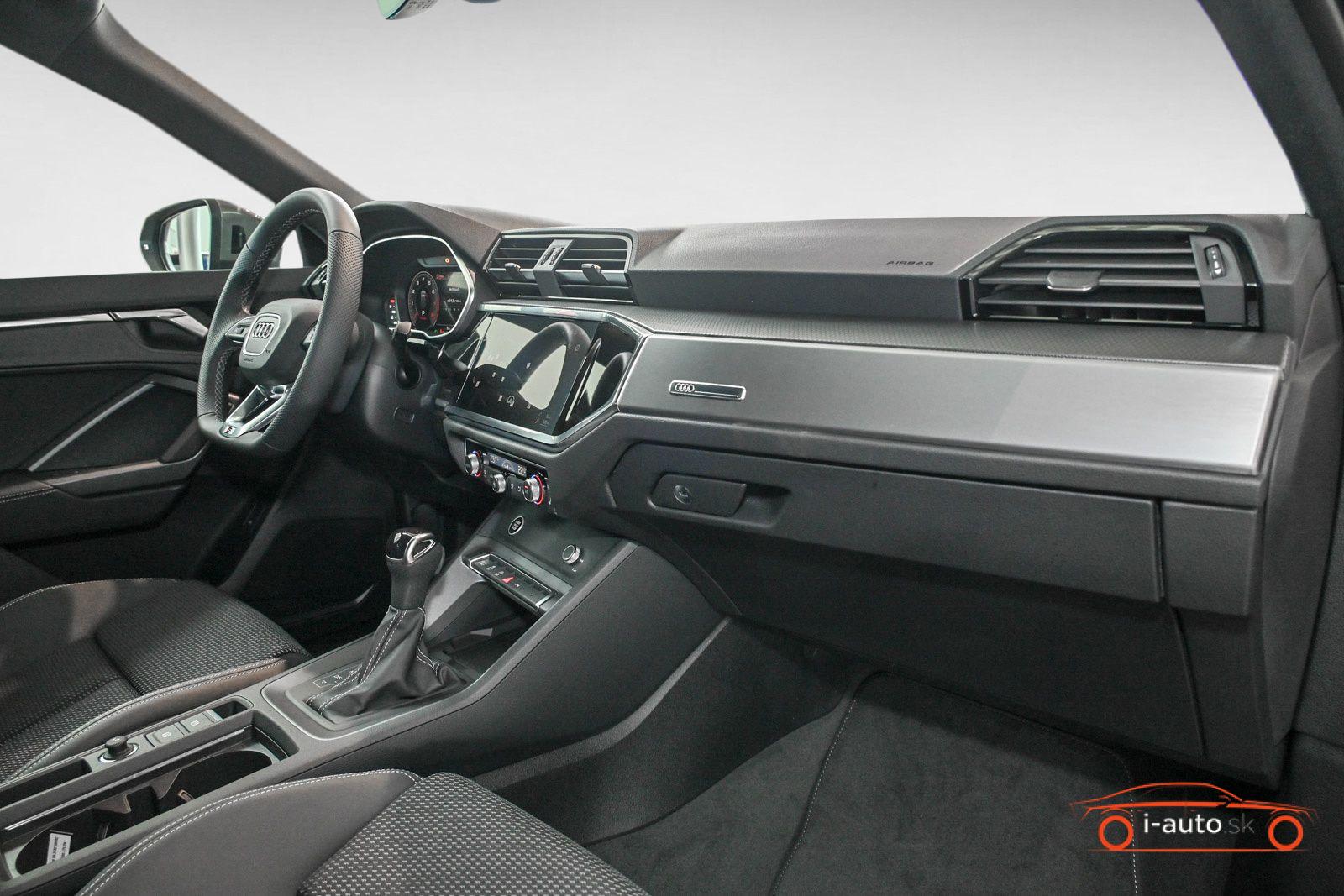 Audi Q3 S line 35 TFSI S tronic  za 42910€