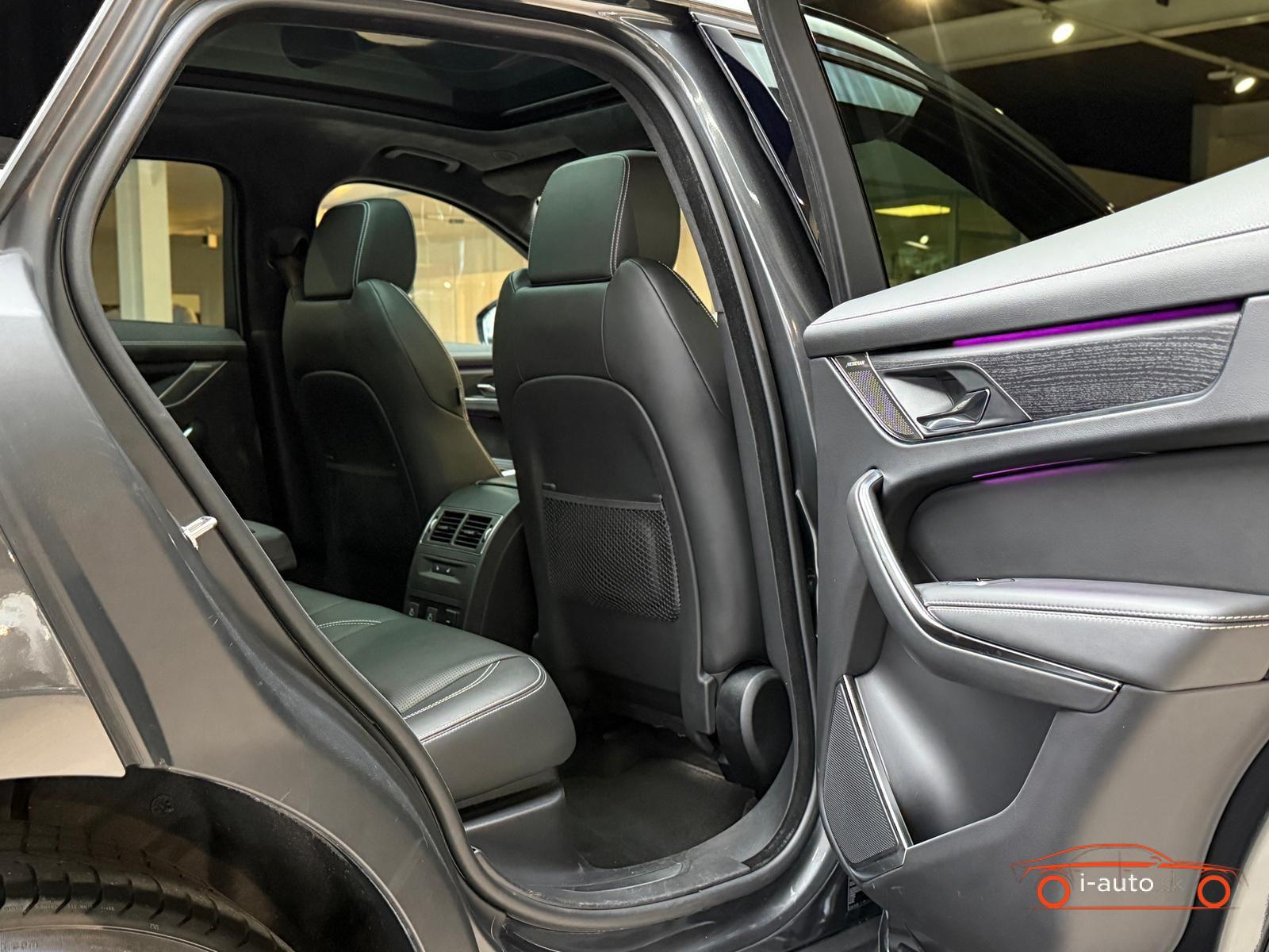 Jaguar F-Pace P400 AWD za 65260€