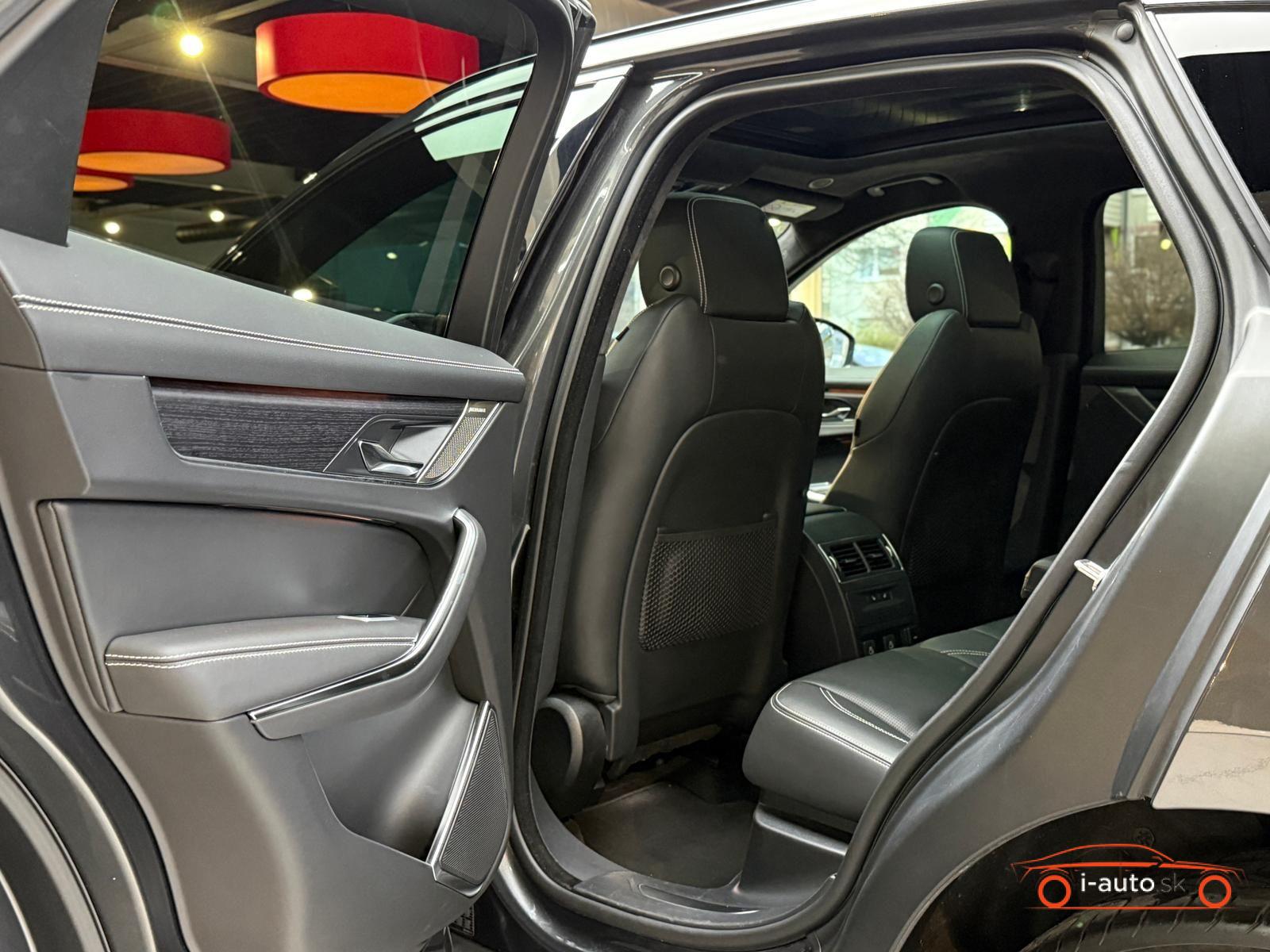 Jaguar F-Pace P400 AWD za 65260€