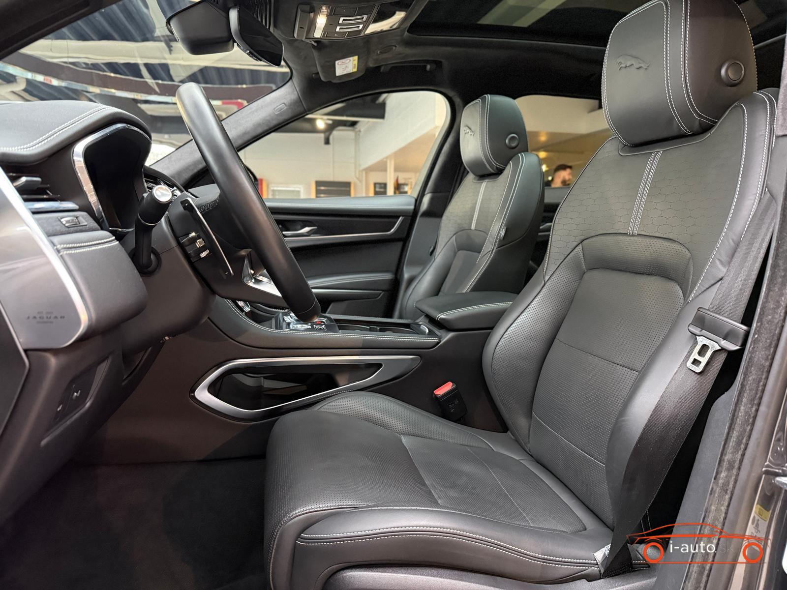 Jaguar F-Pace P400 AWD za 65260€