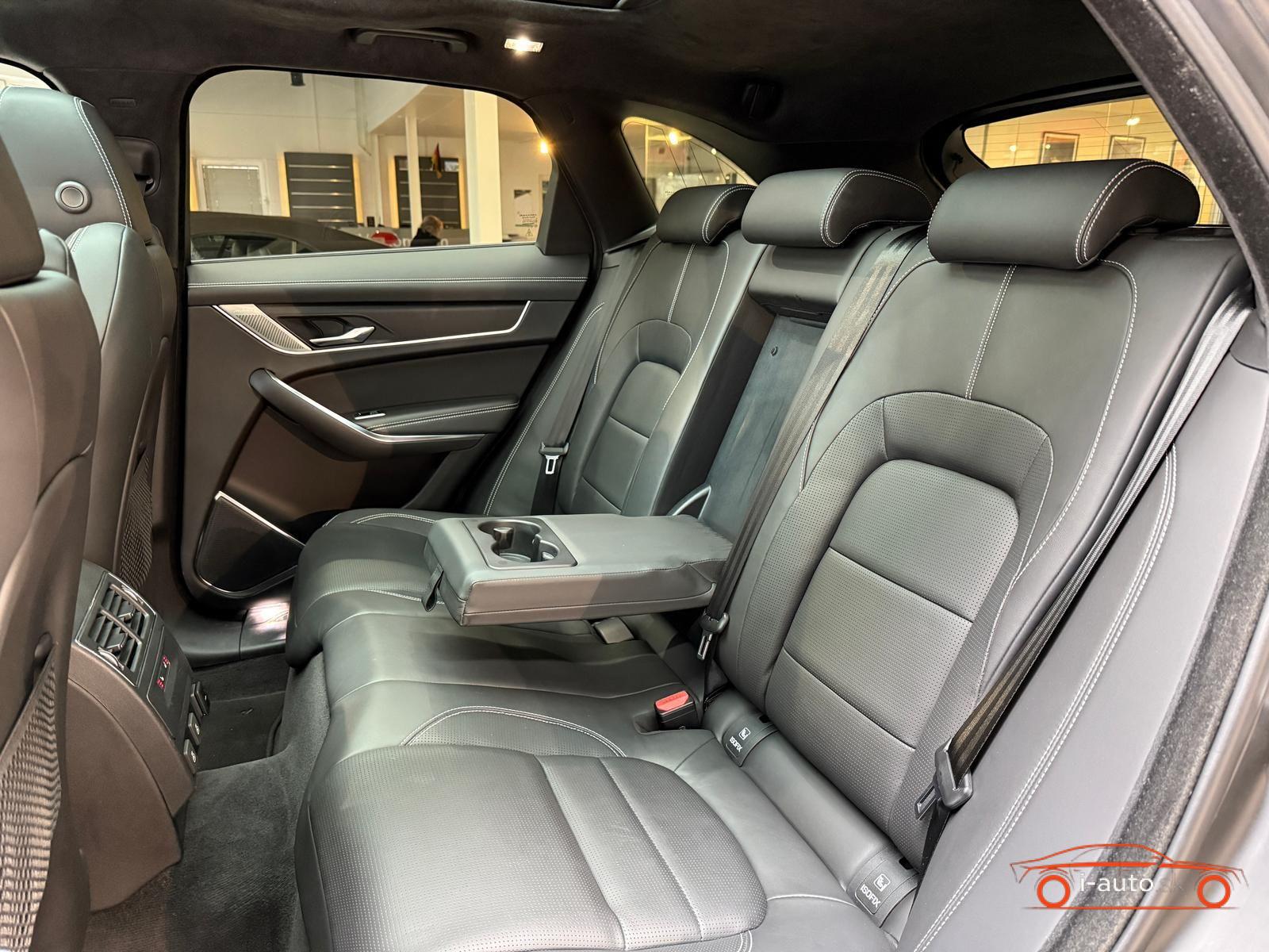 Jaguar F-Pace P400 AWD za 65260€