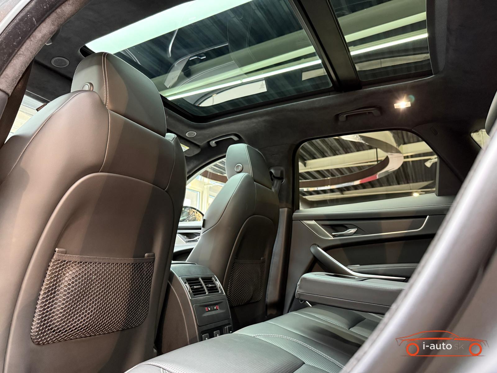 Jaguar F-Pace P400 AWD za 65260€