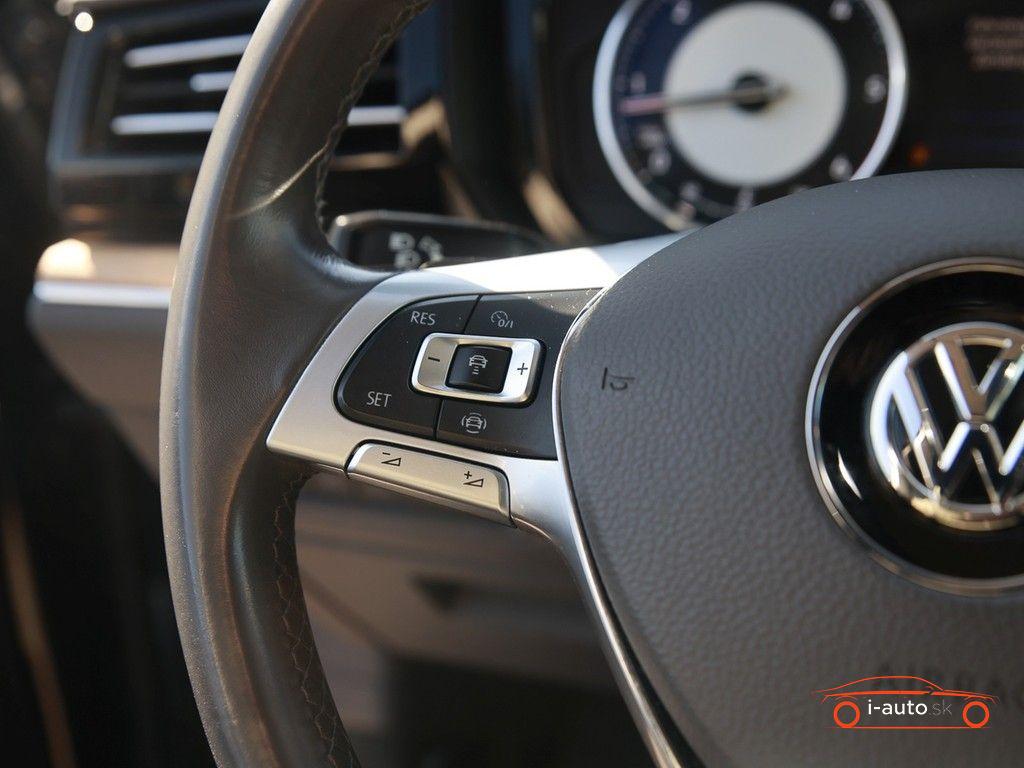 Volkswagen Touareg 3.0 TDI DSG 4Motion Atmosphere za 39350€