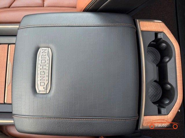 Dodge RAM 5,7l HEMI Longhorn za 101000€