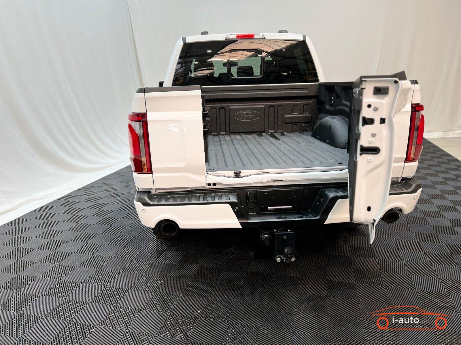 Ford F -150  Lariat 5.0L V8 Black  za 98800€