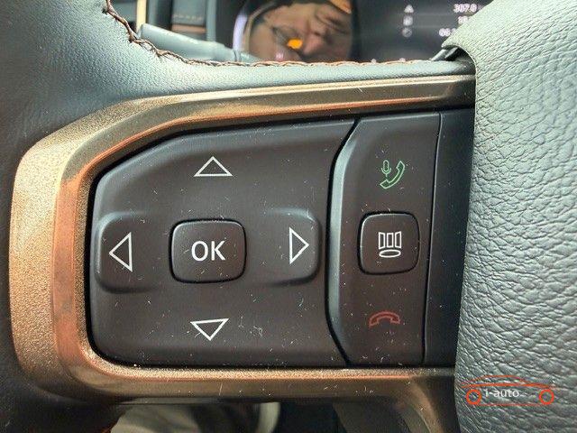 Dodge RAM 5,7l HEMI Longhorn za 101000€