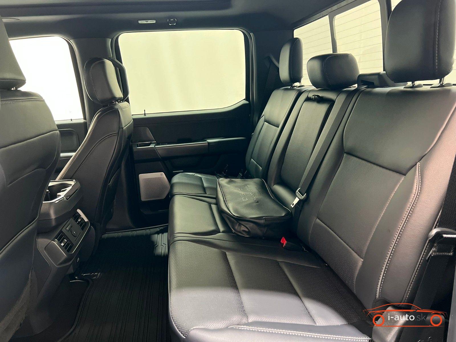 Ford F -150  Lariat 5.0L V8 Black  za 98800€