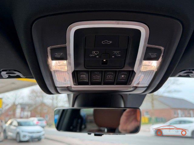 Dodge RAM 5,7l HEMI Longhorn za 101000€