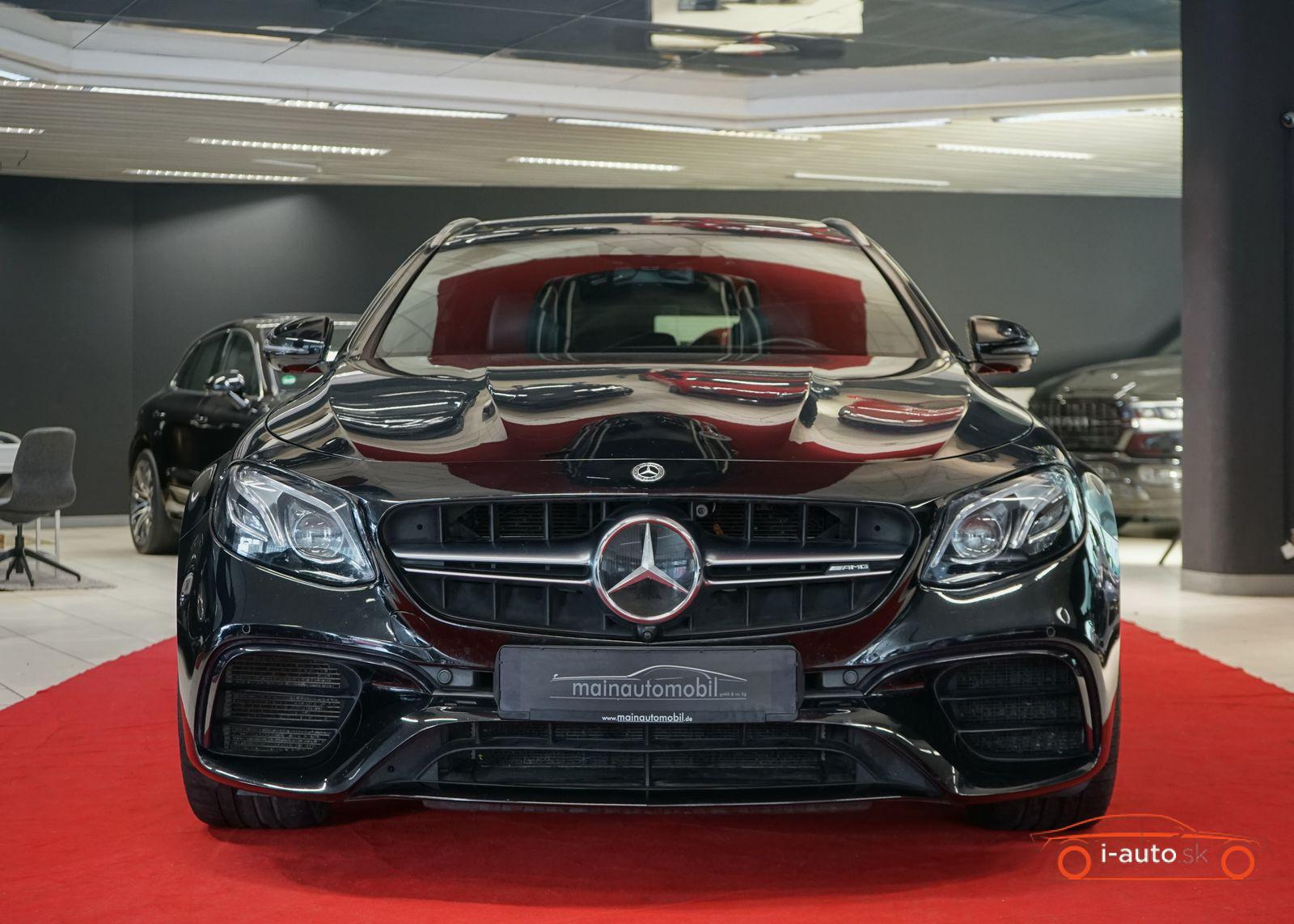 Mercedes-Benz E T  63 AMG 4Matic za 55350€
