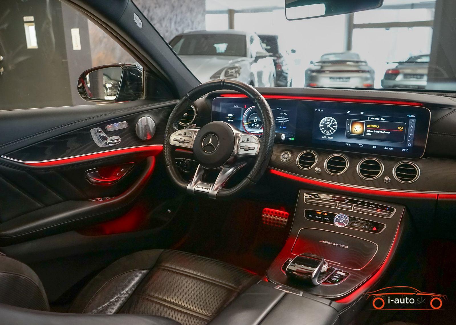 Mercedes-Benz E T  63 AMG 4Matic za 55350€