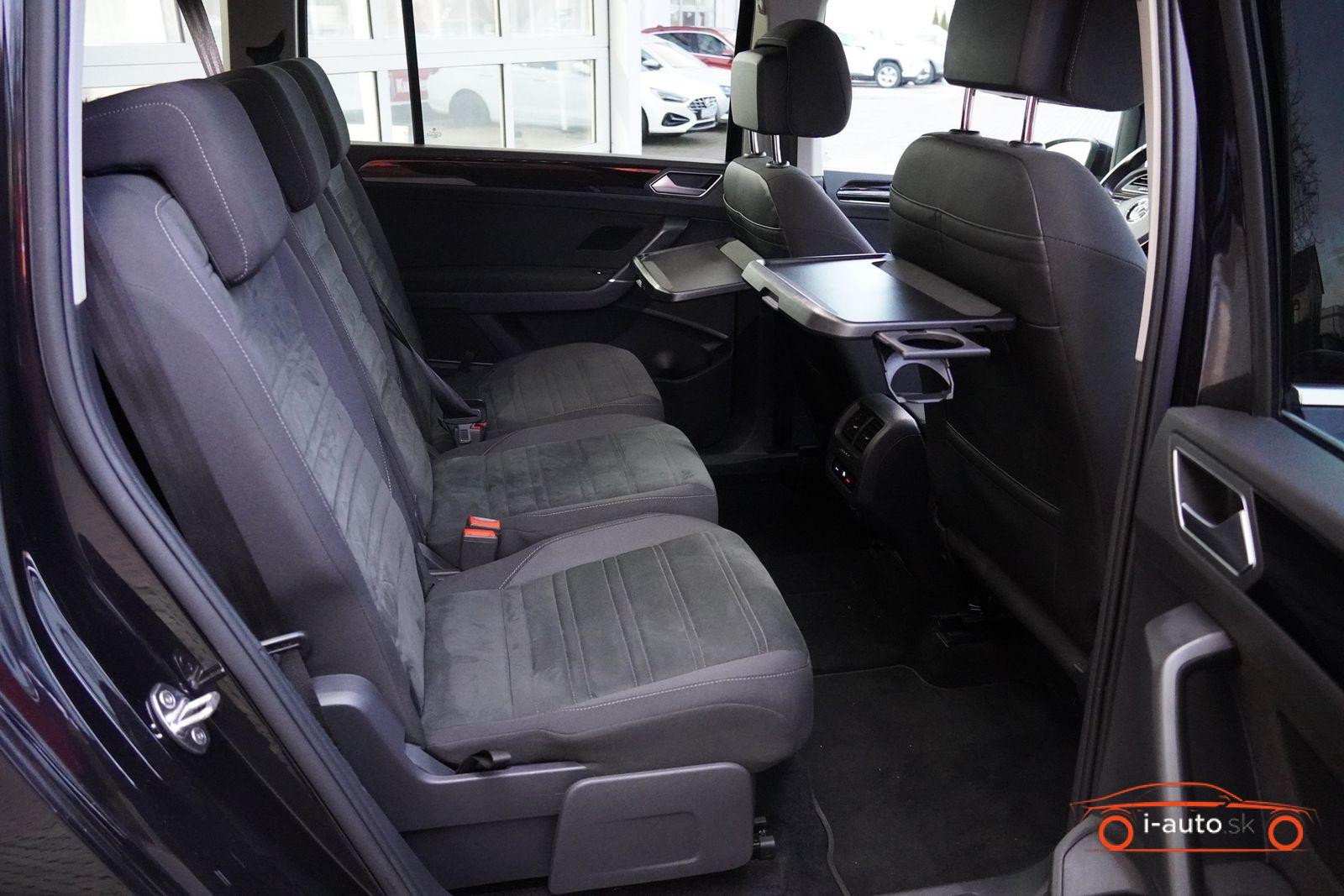 Volkswagen Touran 1.4 TSI DSG Highline za 25990€