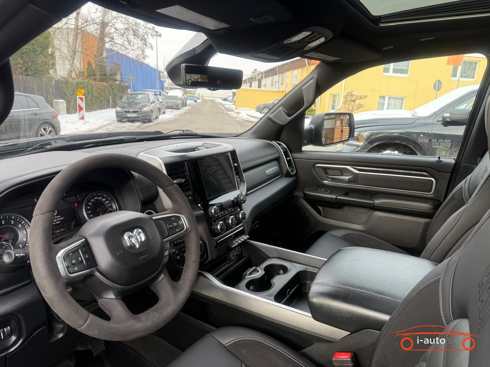 Dodge RAM 5.7 V8 4X4 za 55200€