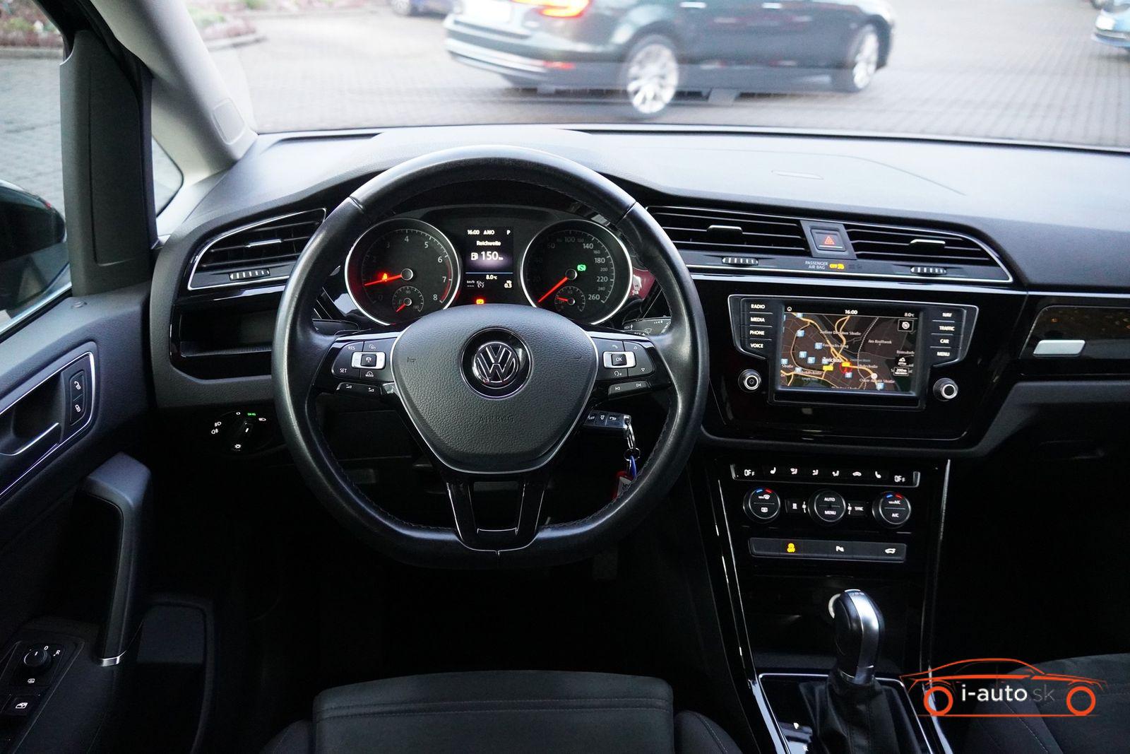 Volkswagen Touran 1.4 TSI DSG Highline za 25990€