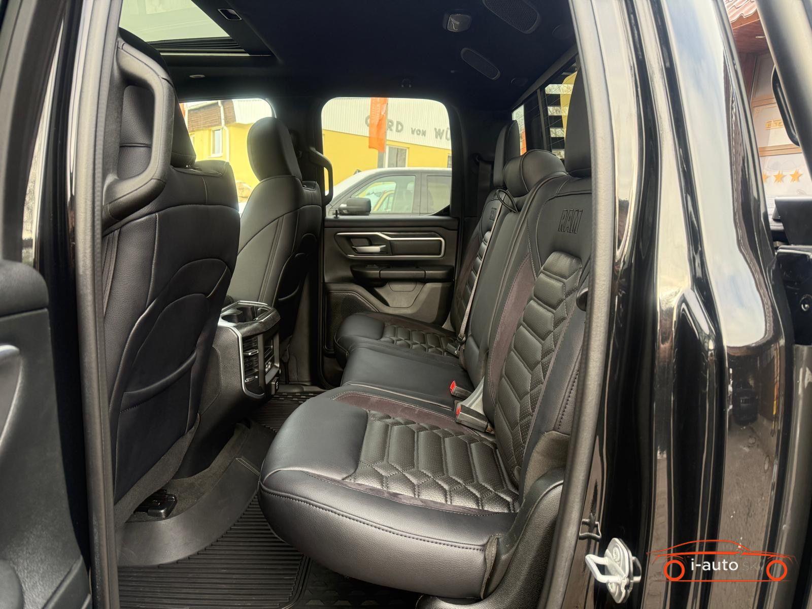 Dodge RAM 5.7 V8 4X4 za 55200€