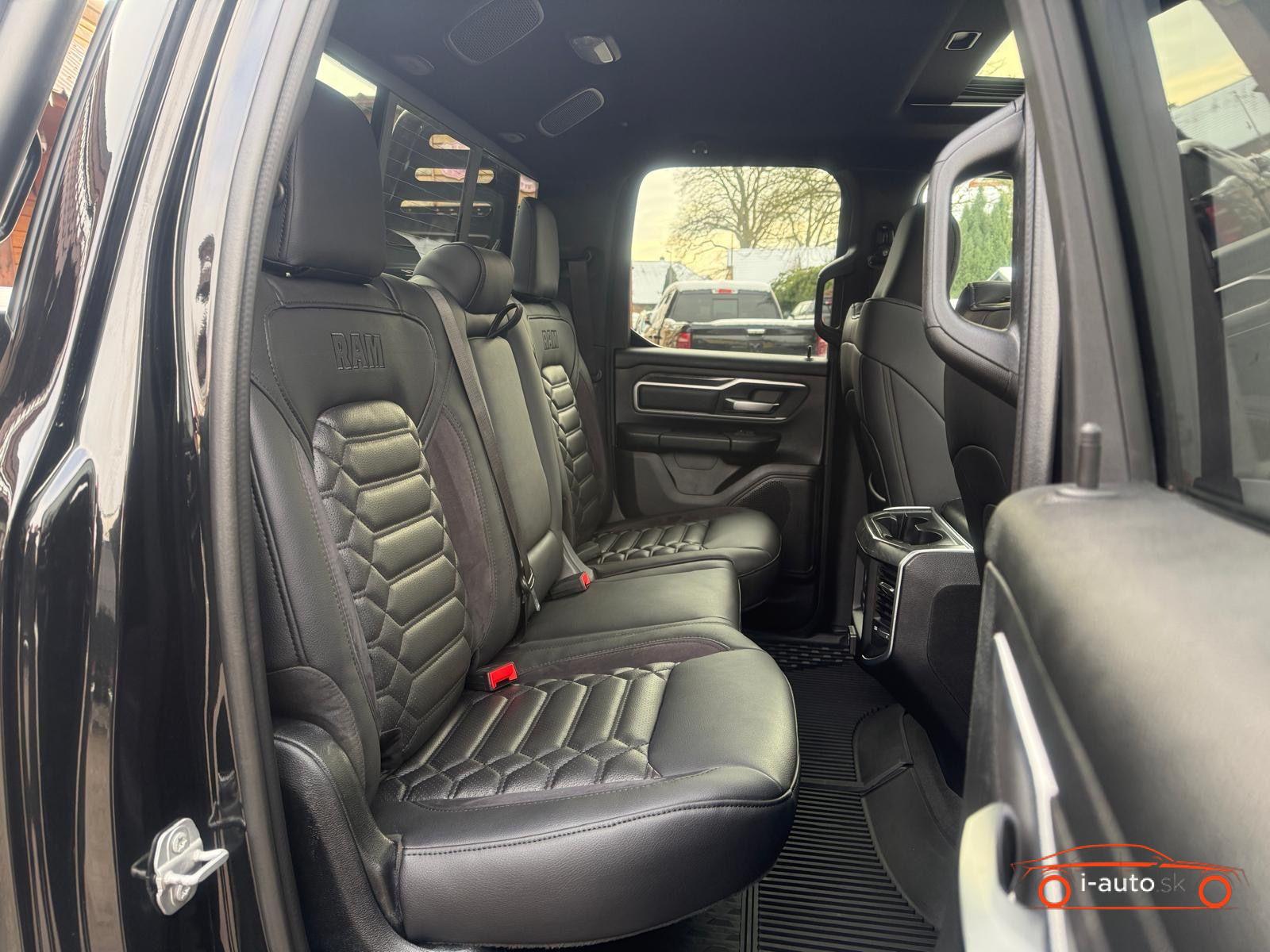 Dodge RAM 5.7 V8 4X4 za 55200€