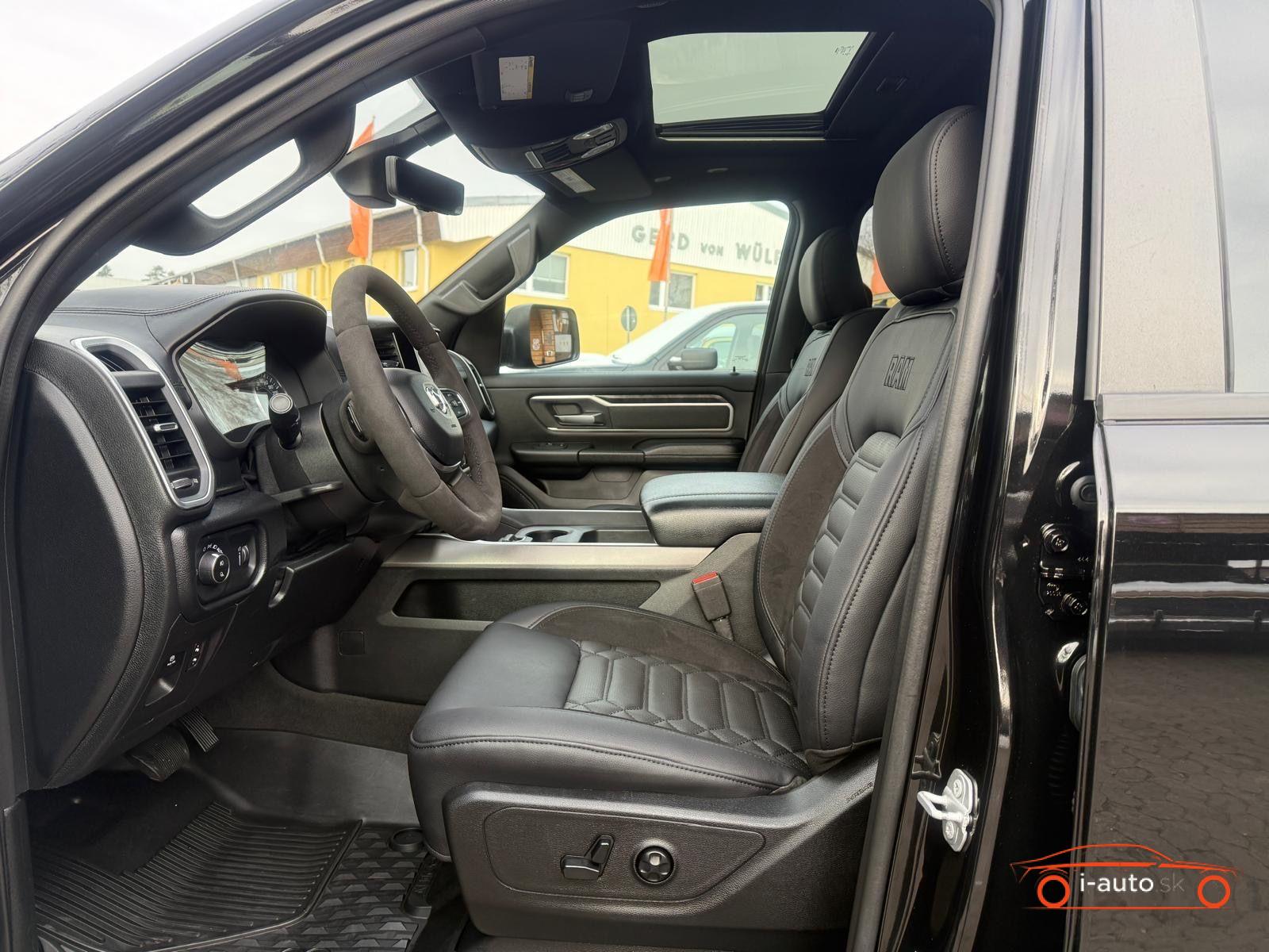 Dodge RAM 5.7 V8 4X4 za 55200€