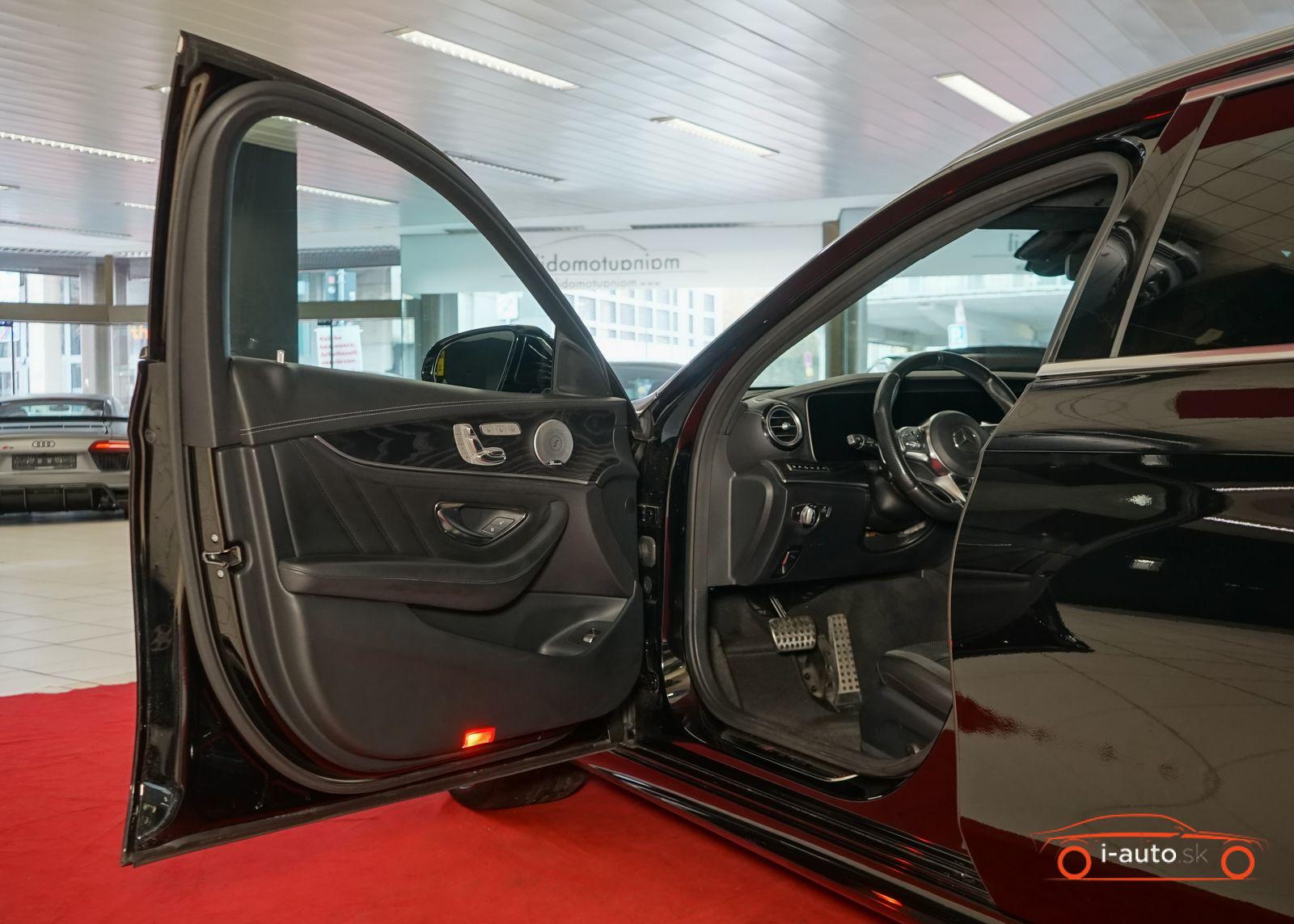 Mercedes-Benz E T  63 AMG 4Matic za 55350€