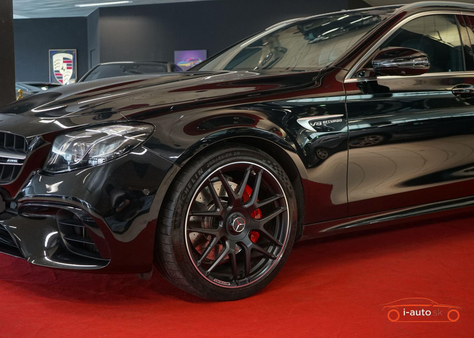 Mercedes-Benz E T  63 AMG 4Matic za 55350€