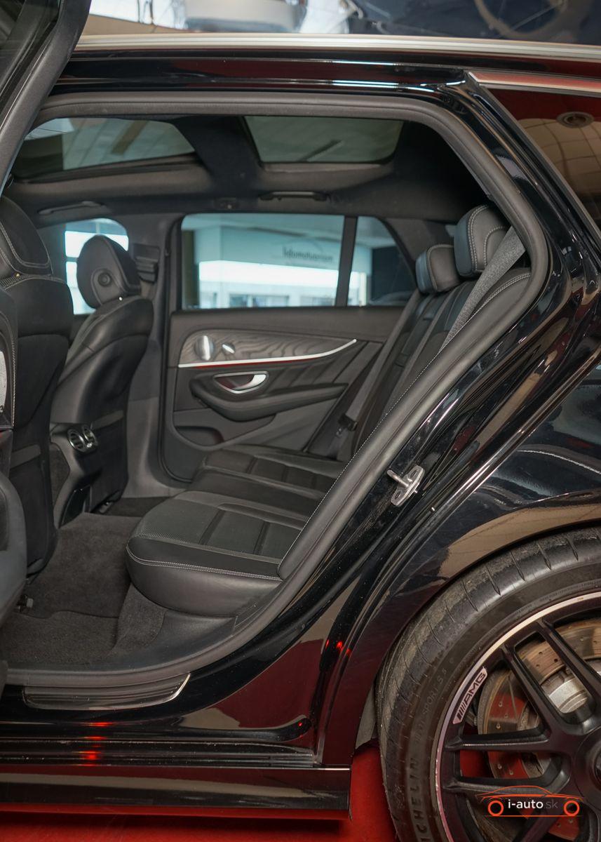Mercedes-Benz E T  63 AMG 4Matic za 55350€