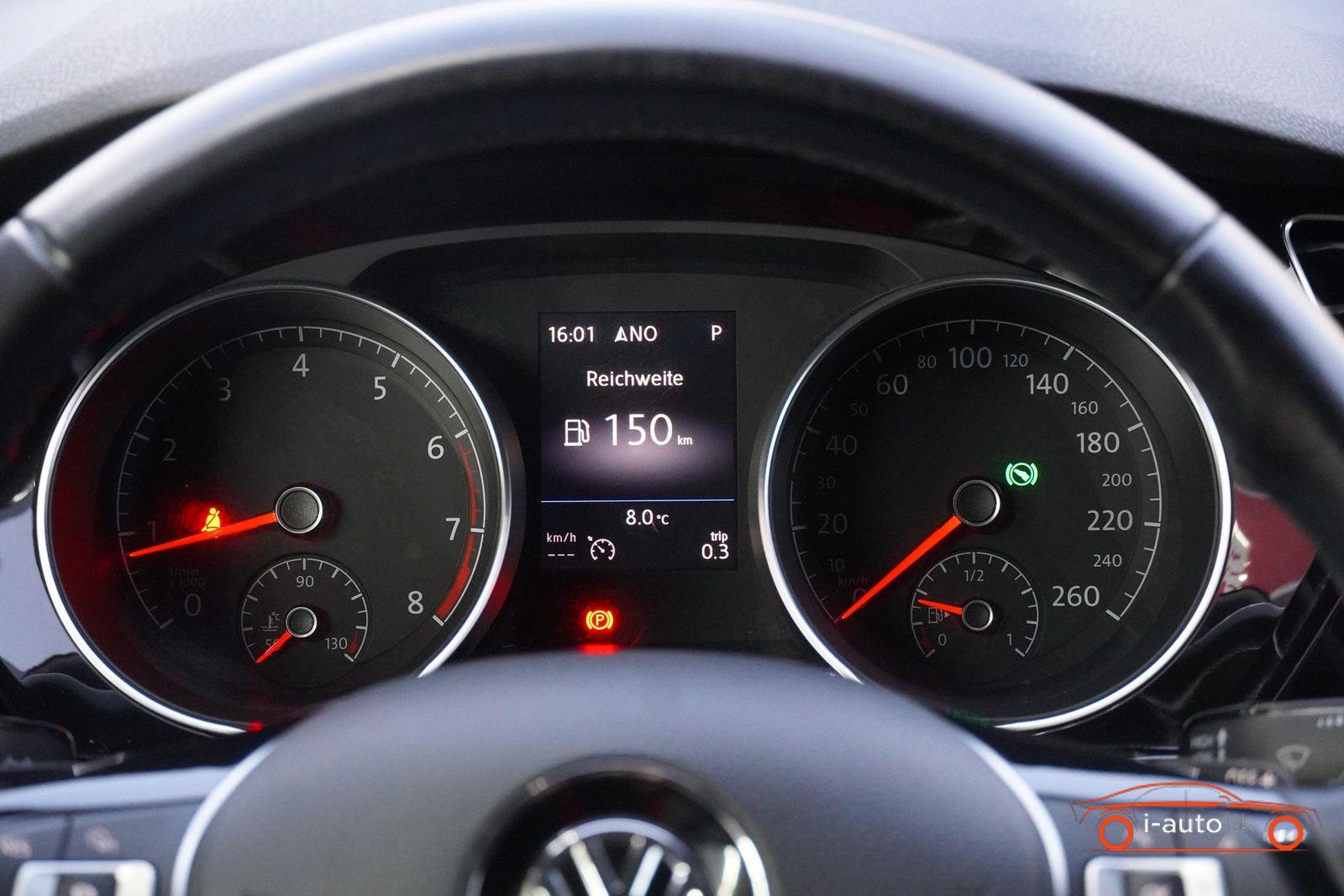 Volkswagen Touran 1.4 TSI DSG Highline za 25990€