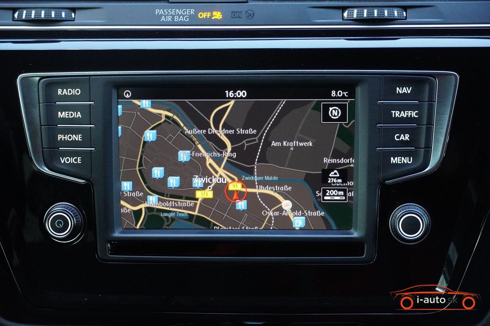 Volkswagen Touran 1.4 TSI DSG Highline za 25990€