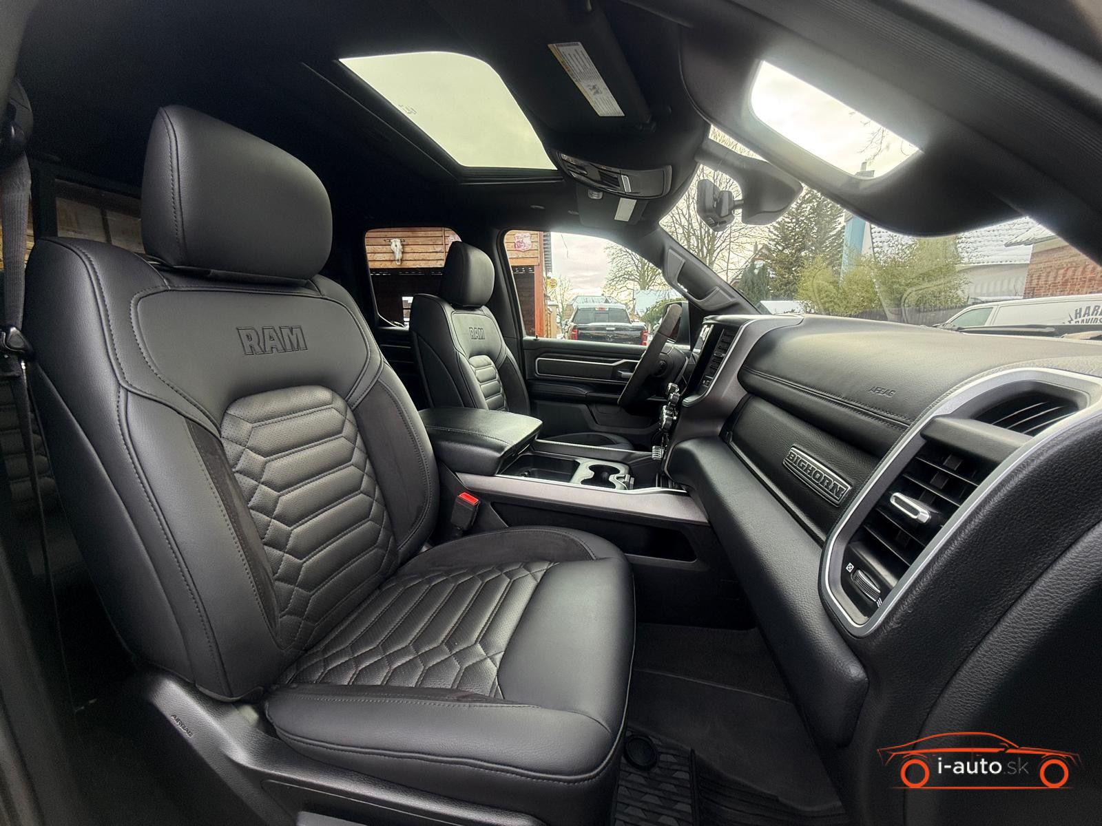 Dodge RAM 5.7 V8 4X4 za 55200€