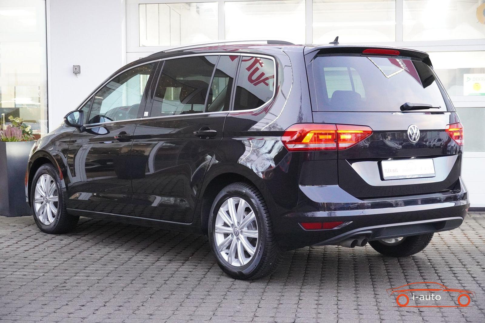 Volkswagen Touran 1.4 TSI DSG Highline za 25990€